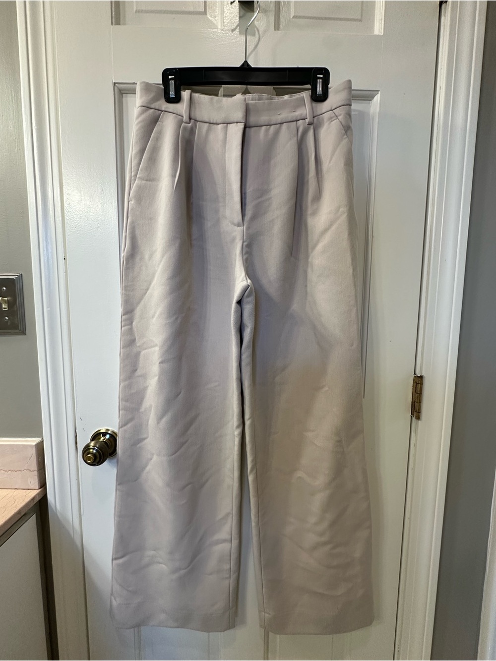 Abercrombie & Fitch Light Beige Wide Leg Trousers size 30